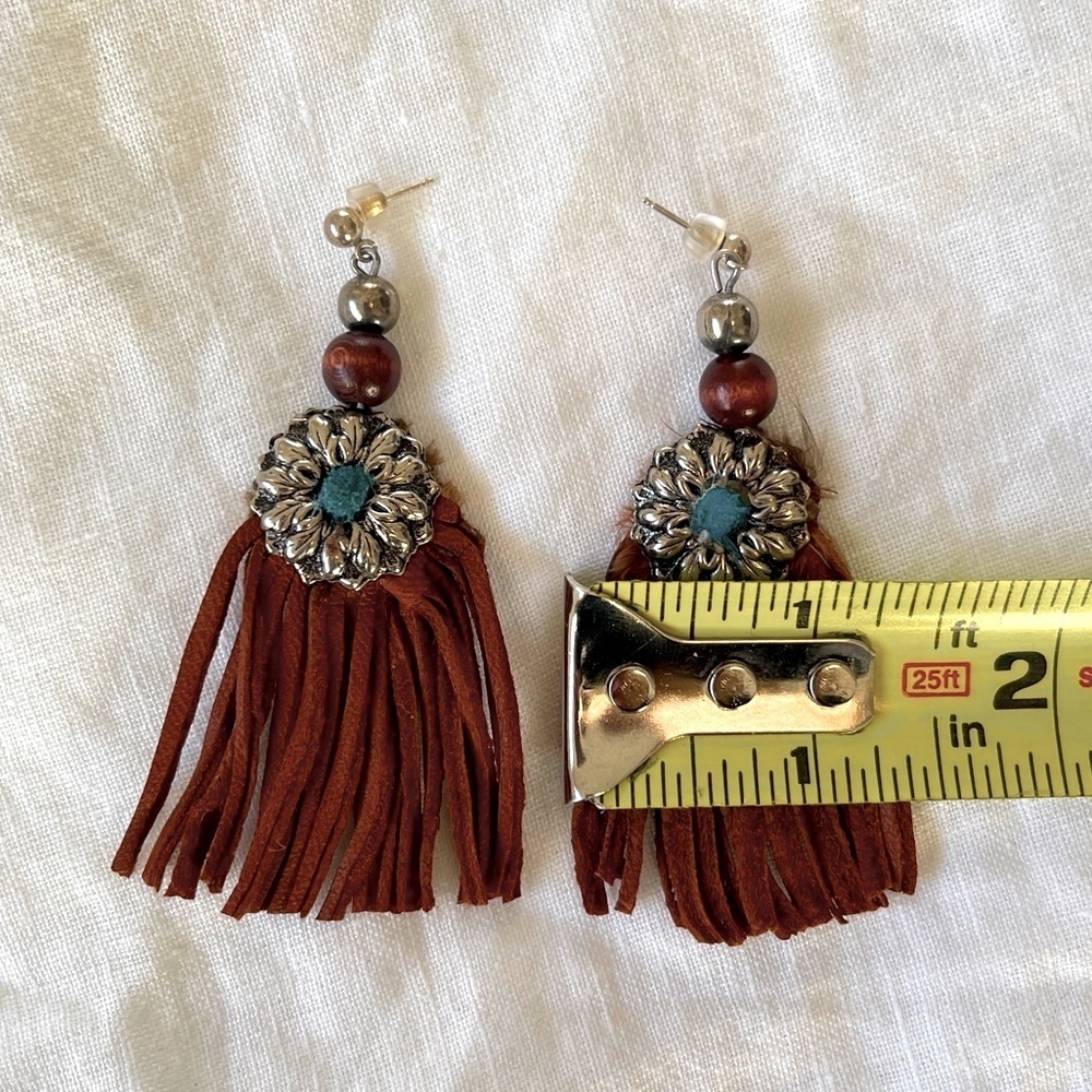 Santa Fe New Mexico Navajo Brown Leather Drop Earrings - Picture 9 of 11